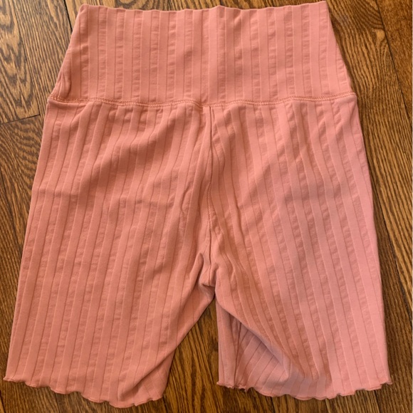 Aerie Offline High-Waist Ribbed Biker Shorts - Picture 2 of 3